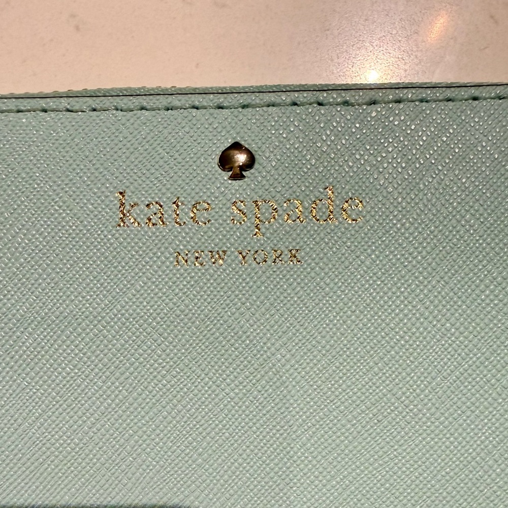 Sold! Kate Spade Eggshell Blue Zip Wallet - Picture 2 of 10